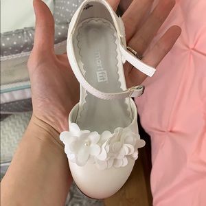 Dress shoes little girls